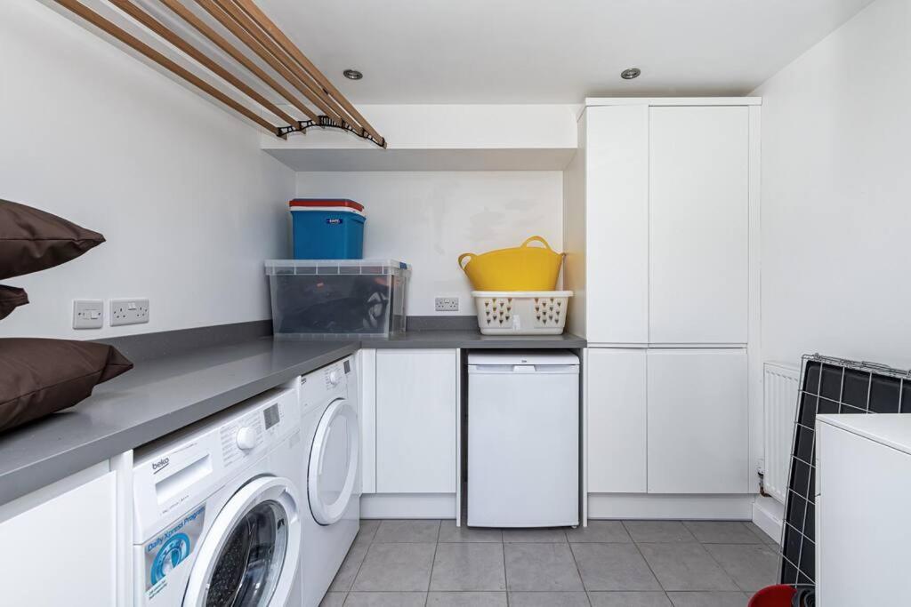 Family-Friendly Retreat Between Beach & Mountains Tremadog Extérieur photo