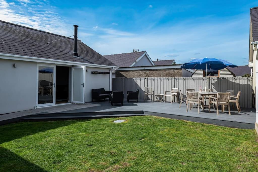Family-Friendly Retreat Between Beach & Mountains Tremadog Extérieur photo